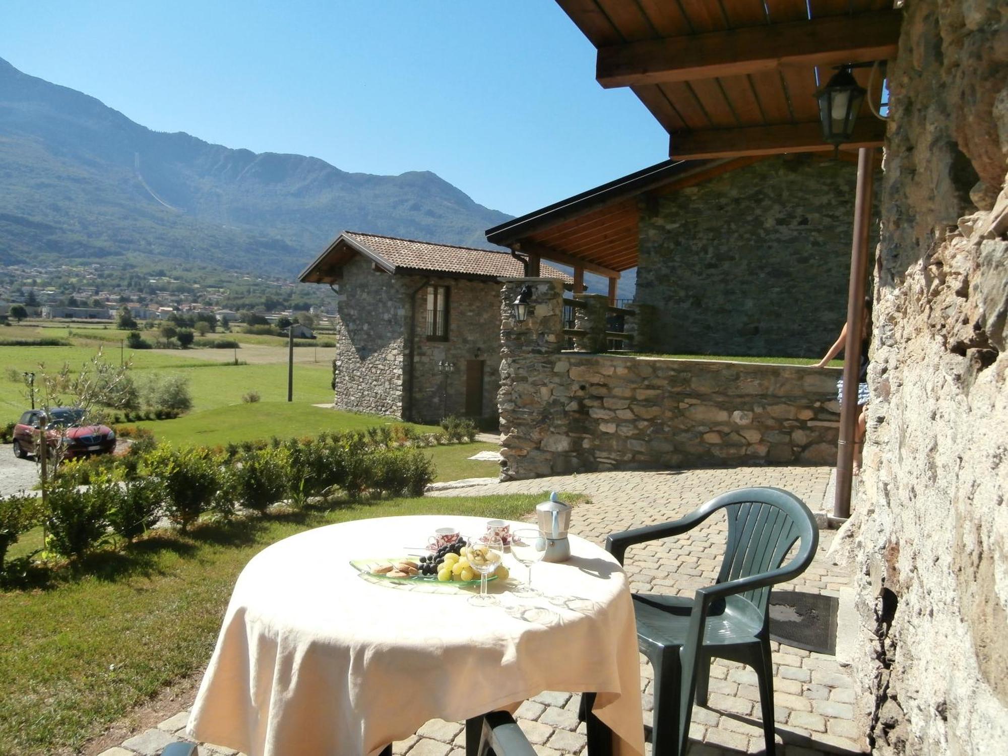 Borgo Erbiola Villa Colico Exterior foto