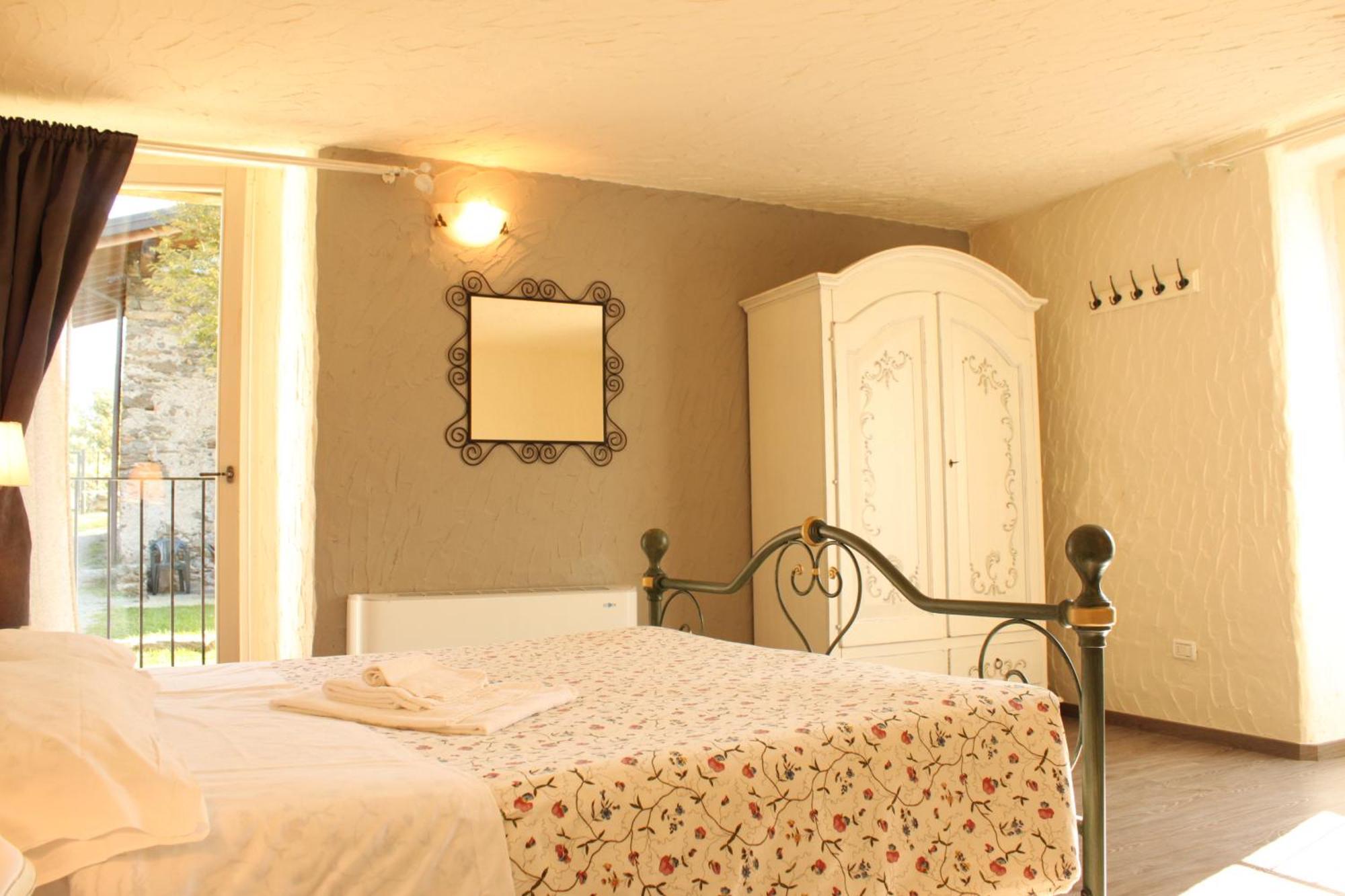 Borgo Erbiola Villa Colico Cameră foto