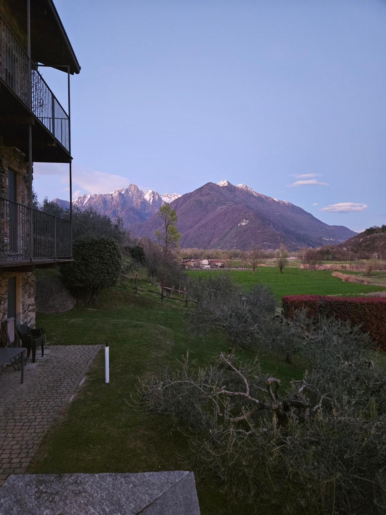 Borgo Erbiola Villa Colico Exterior foto