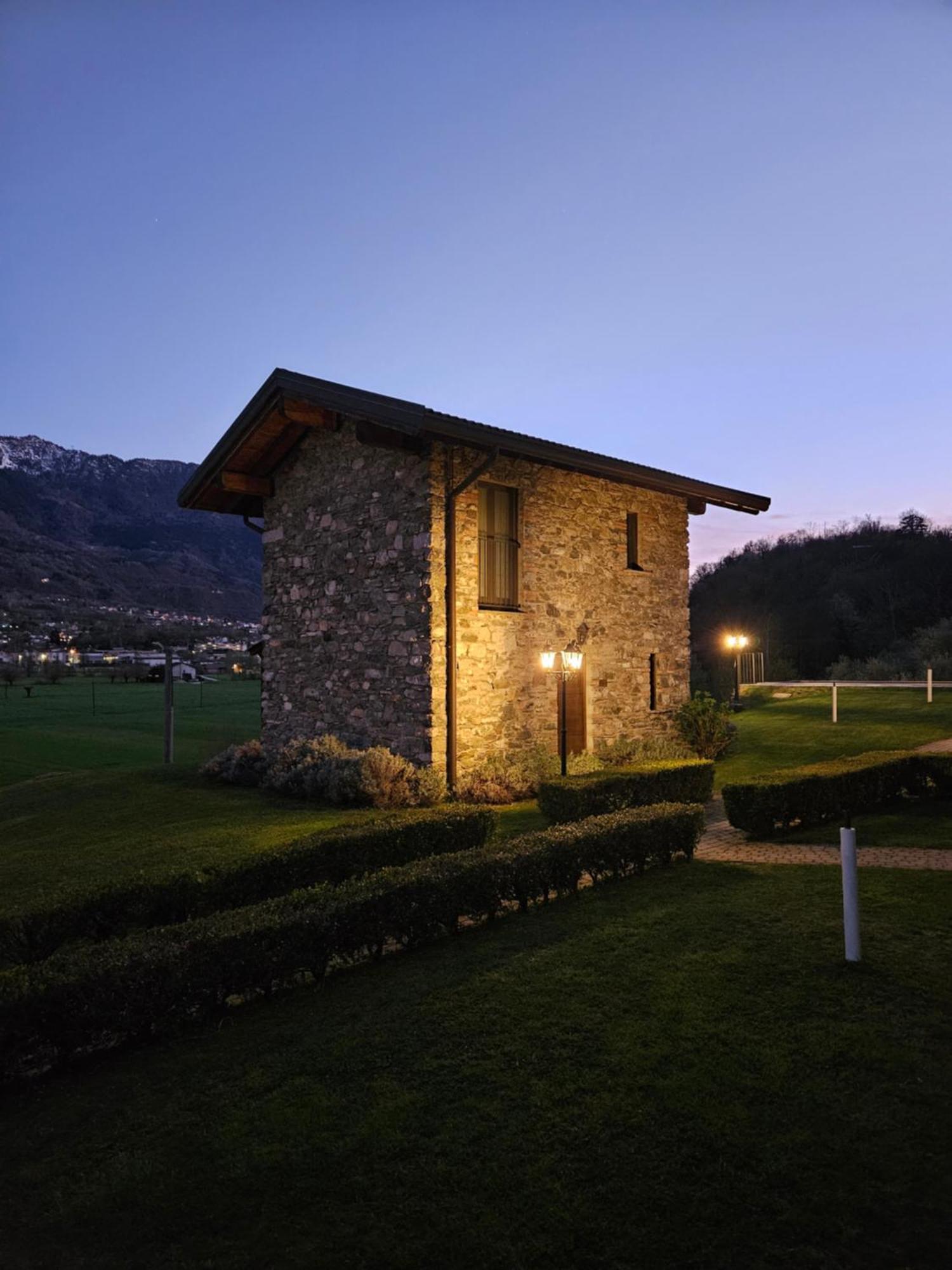 Borgo Erbiola Villa Colico Exterior foto